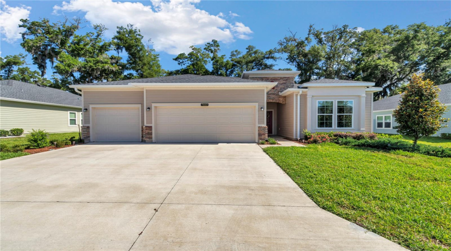 Ocala, Florida 34481, 4 Bedroom Bedrooms, ,2 Bathroombathrooms,Residential,For Sale,74Th,0,Mfro6413684