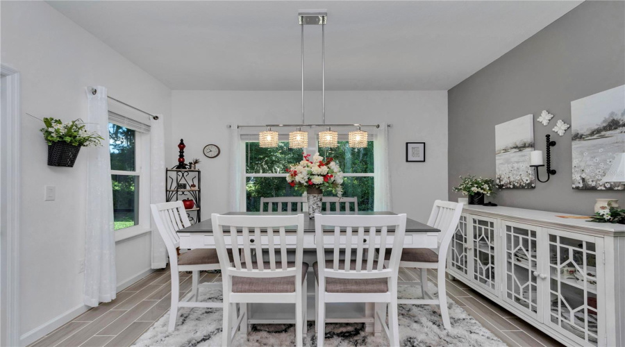 Ocala, Florida 34481, 4 Bedroom Bedrooms, ,2 Bathroombathrooms,Residential,For Sale,74Th,0,Mfro6413684