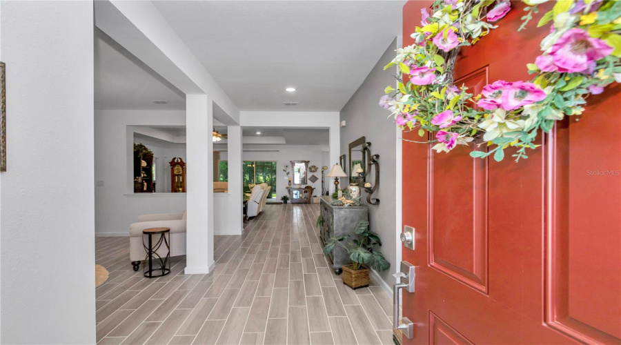 Ocala, Florida 34481, 4 Bedroom Bedrooms, ,2 Bathroombathrooms,Residential,For Sale,74Th,0,Mfro6413684