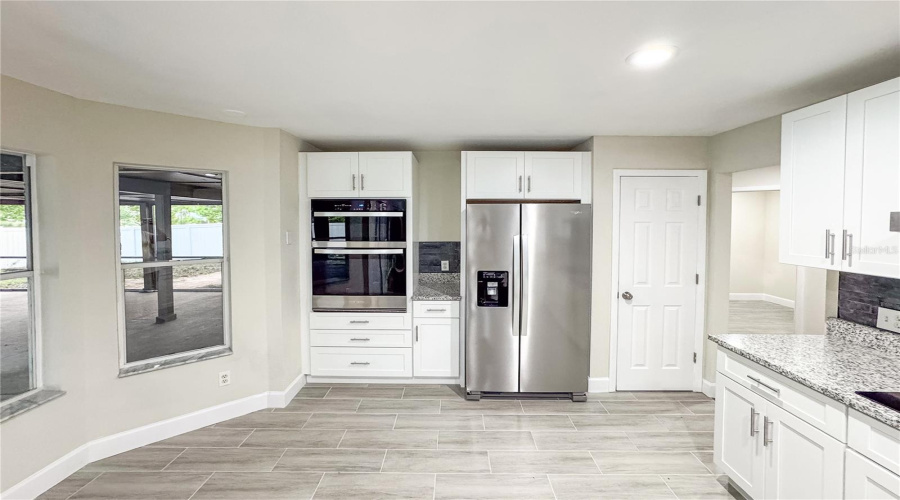 Oviedo, Florida 32765, 4 Bedroom Bedrooms, ,2 Bathroombathrooms,Residential,For Sale,Bentley,0,Mfro6340046