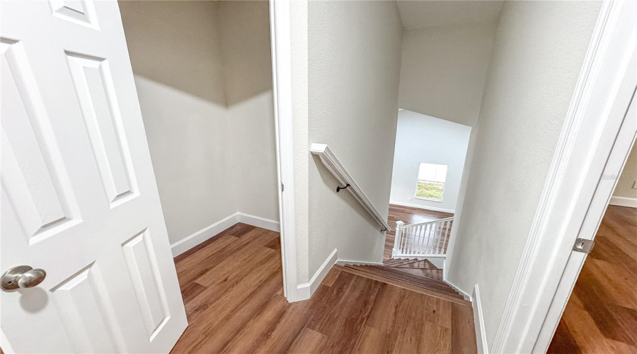 Oviedo, Florida 32765, 4 Bedroom Bedrooms, ,2 Bathroombathrooms,Residential,For Sale,Bentley,0,Mfro6340046