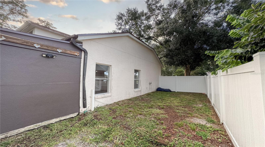 Oviedo, Florida 32765, 4 Bedroom Bedrooms, ,2 Bathroombathrooms,Residential,For Sale,Bentley,0,Mfro6340046