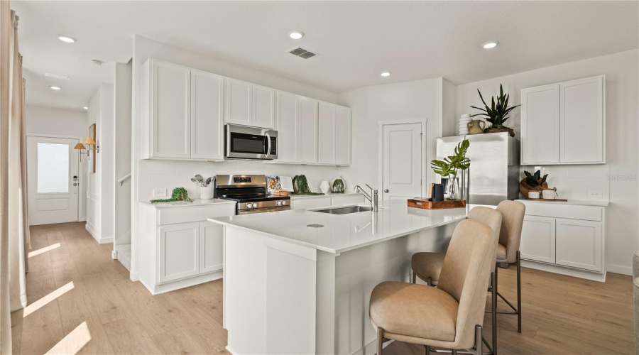 Minneola, Florida 34715, 5 Bedroom Bedrooms, ,3 Bathroombathrooms,Residential,For Sale,Rockwood,0,Mfro6436685