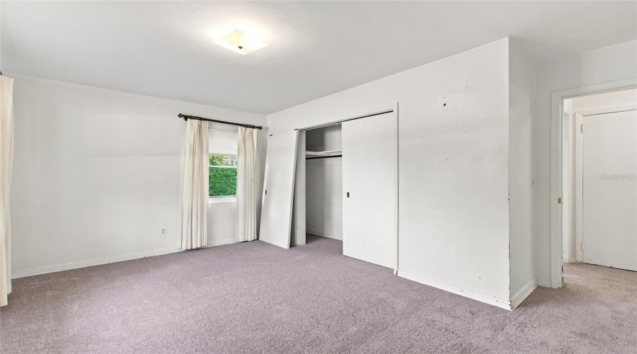 Winter Haven, Florida 33881, 2 Bedroom Bedrooms, ,1 Bathroombathrooms,Residential,For Sale,Avenue E,0,Mfrl4963449