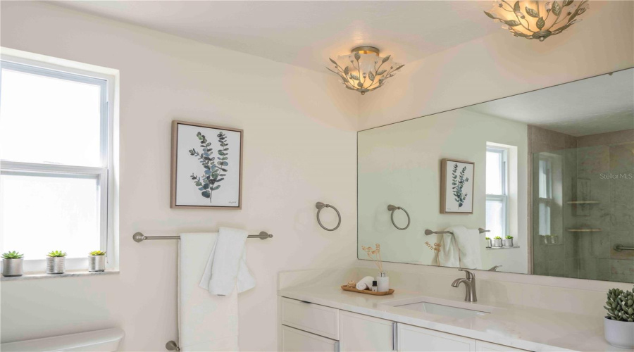 Longboat Key, Florida 34228, 2 Bedroom Bedrooms, ,2 Bathroombathrooms,Residential,For Sale,Spanish,0,Mfra4682513