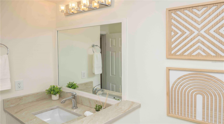 Longboat Key, Florida 34228, 2 Bedroom Bedrooms, ,2 Bathroombathrooms,Residential,For Sale,Spanish,0,Mfra4682513