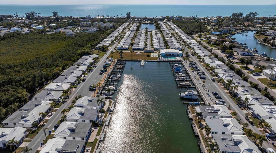 Longboat Key, Florida 34228, 2 Bedroom Bedrooms, ,2 Bathroombathrooms,Residential,For Sale,Spanish,0,Mfra4682513