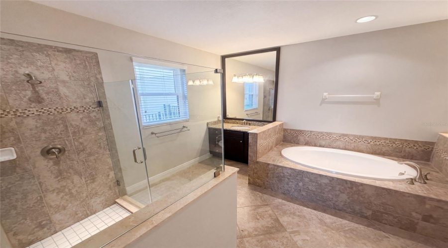 Palm Harbor, Florida 34684, 4 Bedroom Bedrooms, ,3 Bathroombathrooms,Residential,For Sale,Grand Lakeside,0,Mfro6427814