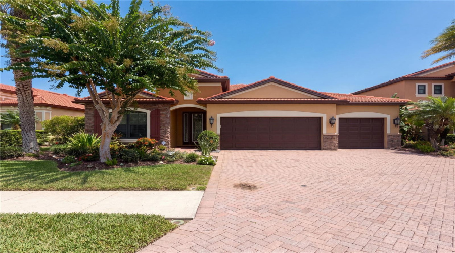 Palm Harbor, Florida 34684, 4 Bedroom Bedrooms, ,3 Bathroombathrooms,Residential,For Sale,Grand Lakeside,0,Mfro6427814