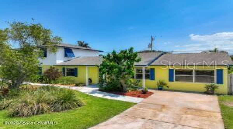 Melbourne Beach, Florida 32951, 3 Bedroom Bedrooms, ,2 Bathroombathrooms,Residential,For Sale,Rita,0,Mfrtb8542577