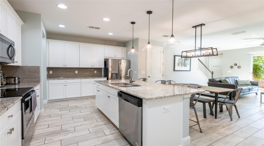 Lutz, Florida 33558, 3 Bedroom Bedrooms, ,2 Bathroombathrooms,Residential,For Sale,Althea Blue,0,Mfrtb8541905