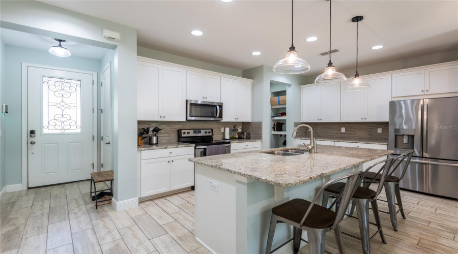 Lutz, Florida 33558, 3 Bedroom Bedrooms, ,2 Bathroombathrooms,Residential,For Sale,Althea Blue,0,Mfrtb8541905