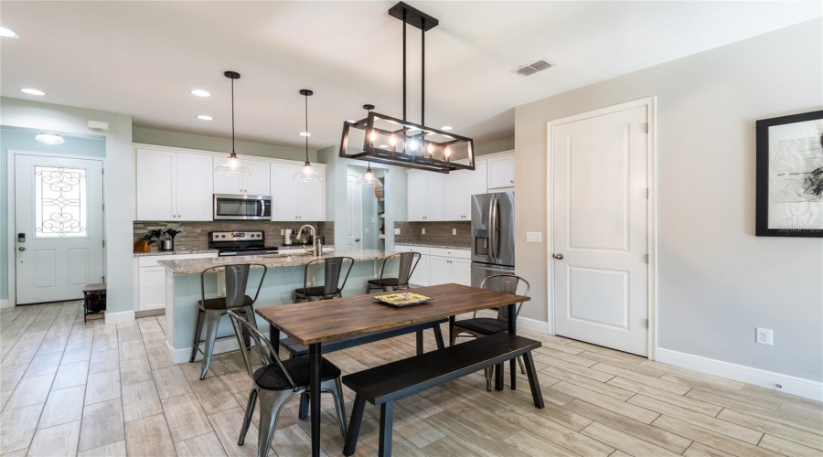 Lutz, Florida 33558, 3 Bedroom Bedrooms, ,2 Bathroombathrooms,Residential,For Sale,Althea Blue,0,Mfrtb8541905