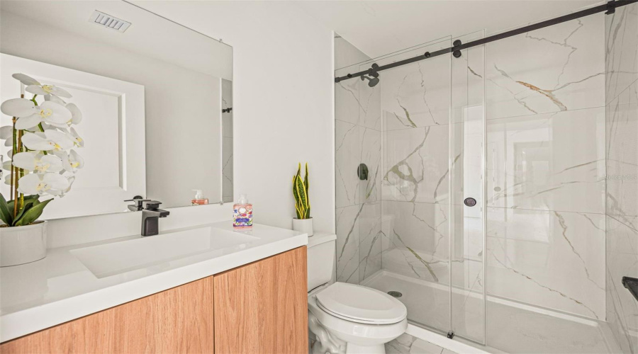 Mascotte, Florida 34753, 4 Bedroom Bedrooms, ,2 Bathroombathrooms,Residential,For Sale,Octave Street,0,Mfro6348677