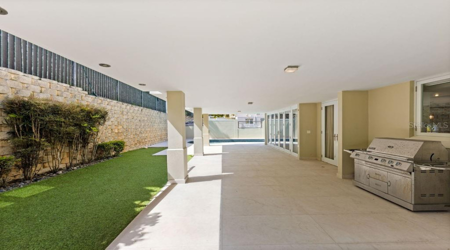 San Juan, Puerto Rico 00926, 4 Bedroom Bedrooms, ,2 Bathroombathrooms,Residential,For Sale,Los Arboles De Montehiedra Almacigo,0,Mfrpr9122092