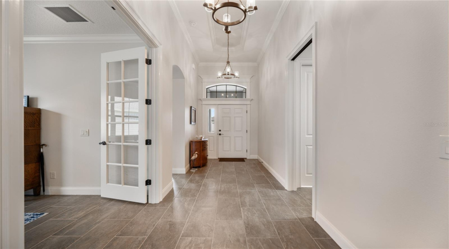 Lakeland, Florida 33810, 2 Bedroom Bedrooms, ,2 Bathroombathrooms,Residential,For Sale,Lake James,0,Mfrtb8508066