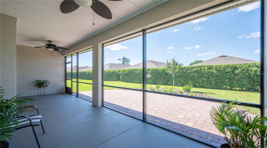 Lakeland, Florida 33810, 2 Bedroom Bedrooms, ,2 Bathroombathrooms,Residential,For Sale,Lake James,0,Mfrtb8508066
