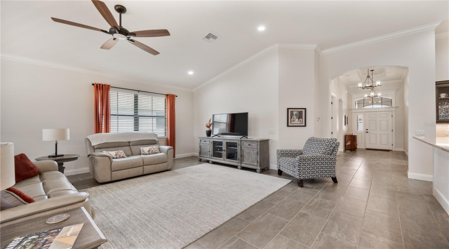 Lakeland, Florida 33810, 2 Bedroom Bedrooms, ,2 Bathroombathrooms,Residential,For Sale,Lake James,0,Mfrtb8508066