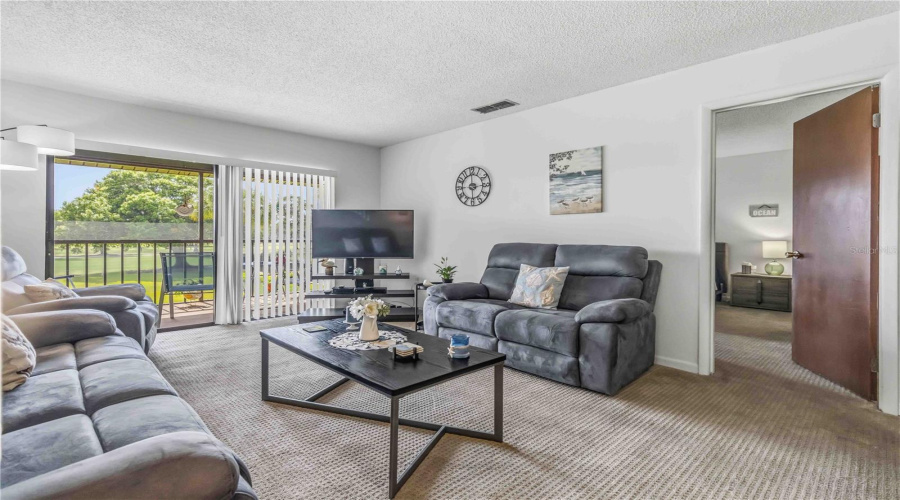 Rockledge, Florida 32955, 2 Bedroom Bedrooms, ,2 Bathroombathrooms,Residential,For Sale,Fiske,0,Mfro6412138