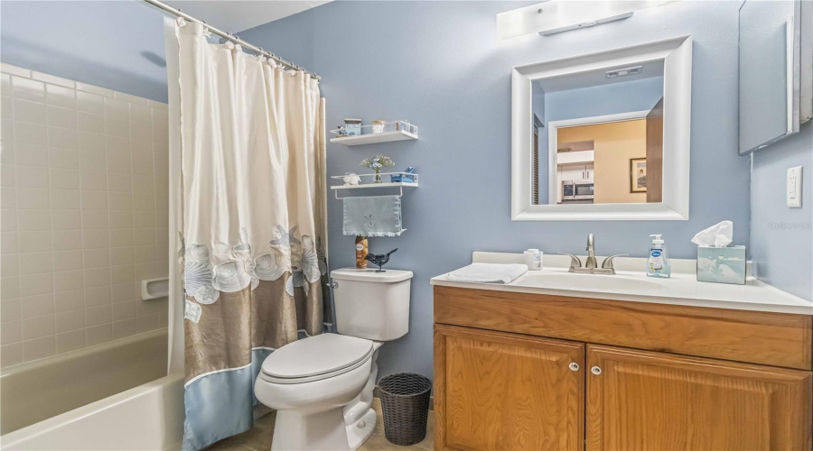Rockledge, Florida 32955, 2 Bedroom Bedrooms, ,2 Bathroombathrooms,Residential,For Sale,Fiske,0,Mfro6412138