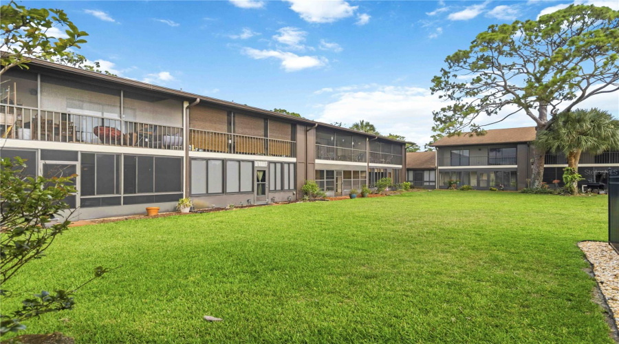 Rockledge, Florida 32955, 2 Bedroom Bedrooms, ,2 Bathroombathrooms,Residential,For Sale,Fiske,0,Mfro6412138