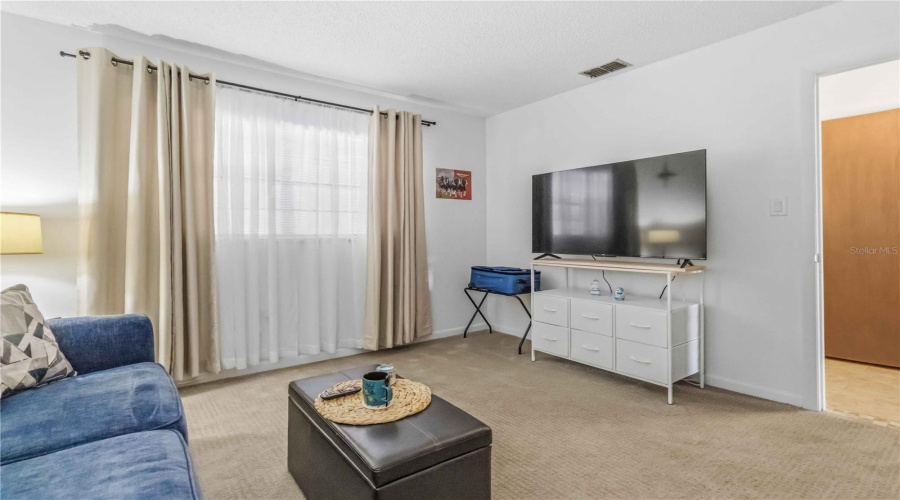 Rockledge, Florida 32955, 2 Bedroom Bedrooms, ,2 Bathroombathrooms,Residential,For Sale,Fiske,0,Mfro6412138