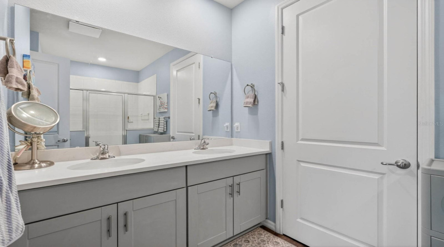 Ormond Beach, Florida 32174, 2 Bedroom Bedrooms, ,2 Bathroombathrooms,Residential,For Sale,Kinsale,0,Mfrv4949233