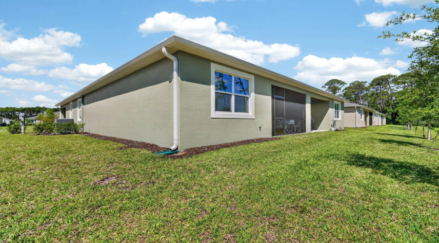 Ormond Beach, Florida 32174, 2 Bedroom Bedrooms, ,2 Bathroombathrooms,Residential,For Sale,Kinsale,0,Mfrv4949233