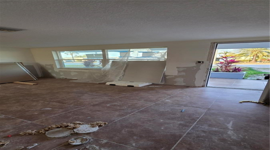 New Port Richey, Florida 34652, 2 Bedroom Bedrooms, ,2 Bathroombathrooms,Residential,For Sale,Headsail,0,Mfro6436620
