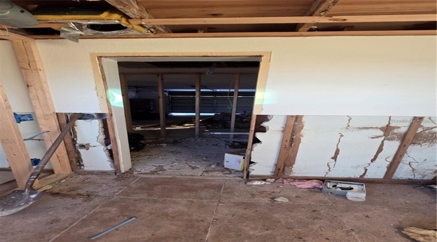 New Port Richey, Florida 34652, 2 Bedroom Bedrooms, ,2 Bathroombathrooms,Residential,For Sale,Headsail,0,Mfro6436620