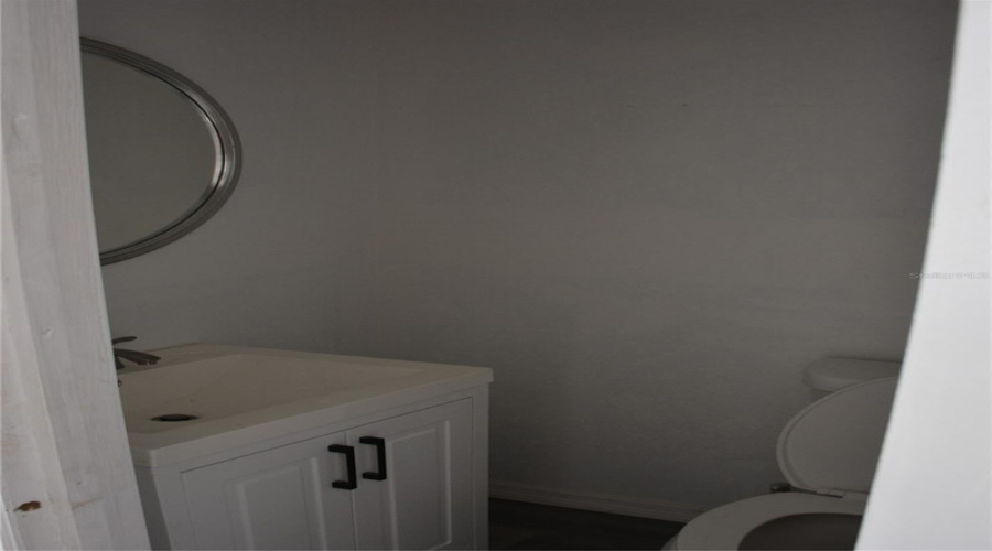 Winter Haven, Florida 33881, 3 Bedroom Bedrooms, ,2 Bathroombathrooms,Residential,For Sale,3Rd,0,Mfro6421049