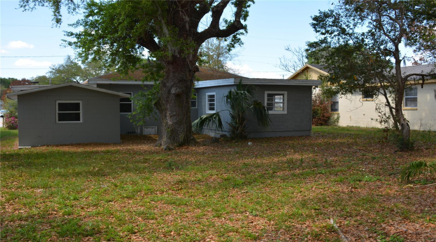 Winter Haven, Florida 33881, 3 Bedroom Bedrooms, ,2 Bathroombathrooms,Residential,For Sale,3Rd,0,Mfro6421049