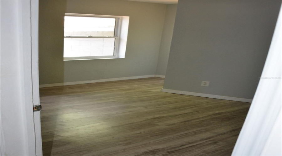 Winter Haven, Florida 33881, 3 Bedroom Bedrooms, ,2 Bathroombathrooms,Residential,For Sale,3Rd,0,Mfro6421049