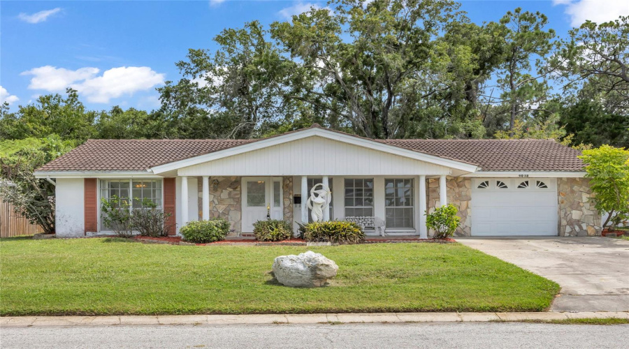 New Port Richey, Florida 34652, 2 Bedroom Bedrooms, ,2 Bathroombathrooms,Residential,For Sale,Corner,0,Mfrtb8542211