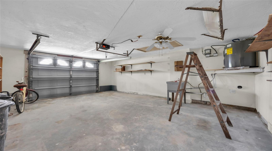 New Port Richey, Florida 34652, 2 Bedroom Bedrooms, ,2 Bathroombathrooms,Residential,For Sale,Corner,0,Mfrtb8542211