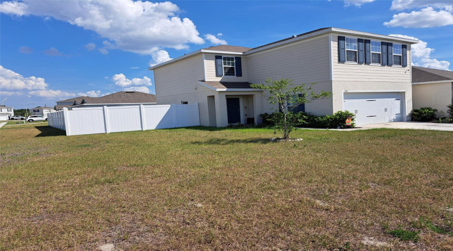 Winter Haven, Florida 33880, 4 Bedroom Bedrooms, ,2 Bathroombathrooms,Residential,For Sale,Majestic,0,Mfrl4962086