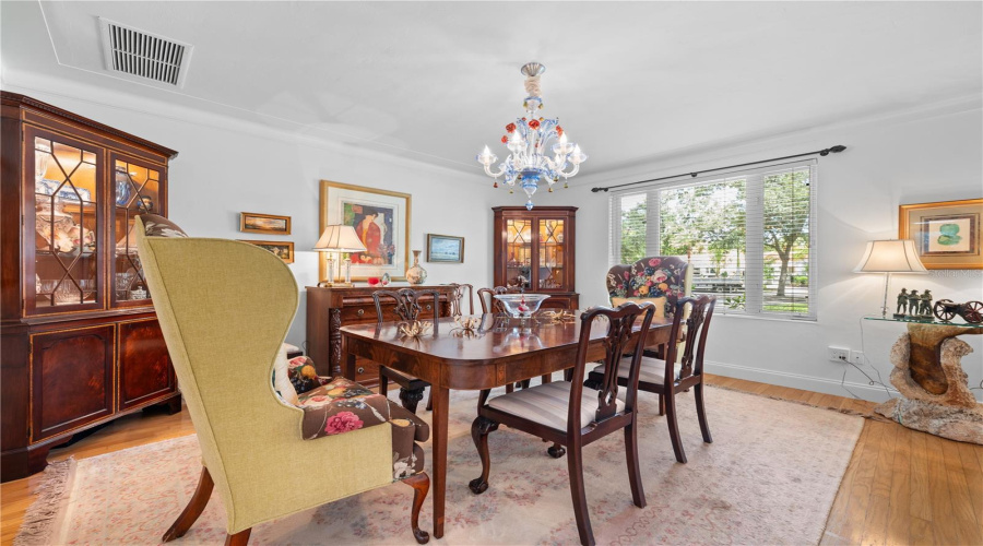 Sarasota, Florida 34239, 3 Bedroom Bedrooms, ,2 Bathroombathrooms,Residential,For Sale,North,0,Mfra4703853