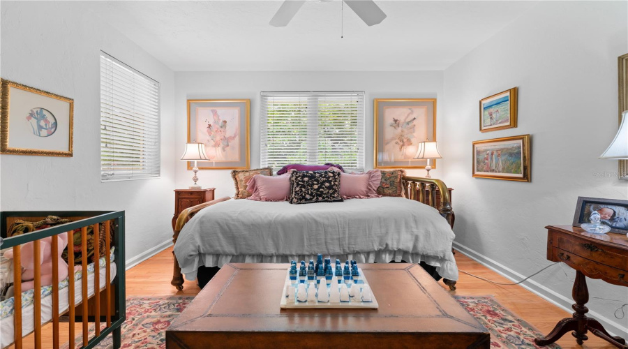 Sarasota, Florida 34239, 3 Bedroom Bedrooms, ,2 Bathroombathrooms,Residential,For Sale,North,0,Mfra4703853