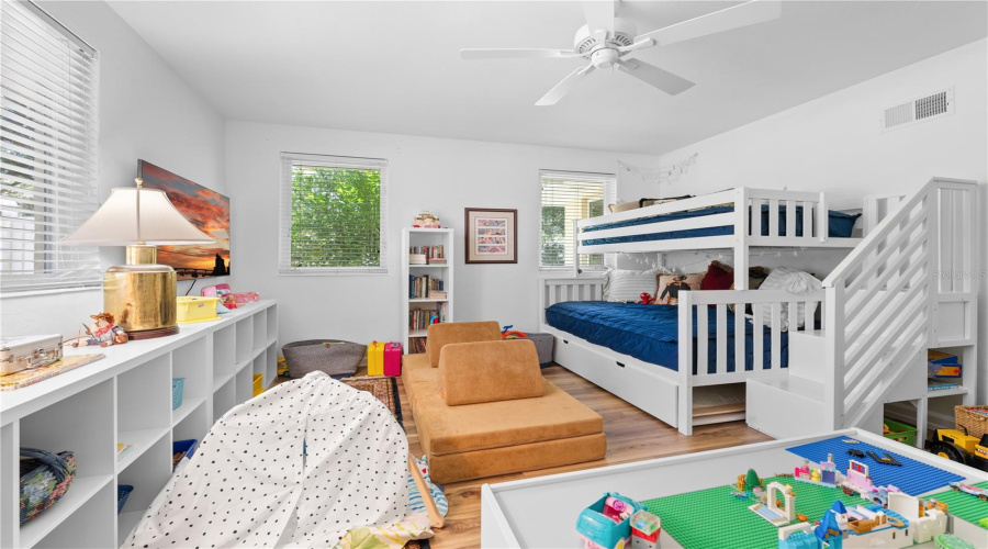 Sarasota, Florida 34239, 3 Bedroom Bedrooms, ,2 Bathroombathrooms,Residential,For Sale,North,0,Mfra4703853