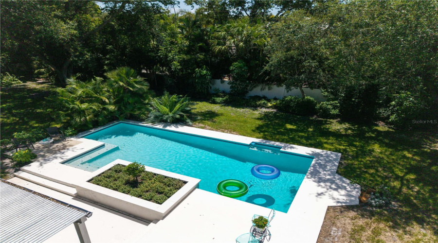 Sarasota, Florida 34239, 3 Bedroom Bedrooms, ,2 Bathroombathrooms,Residential,For Sale,North,0,Mfra4703853