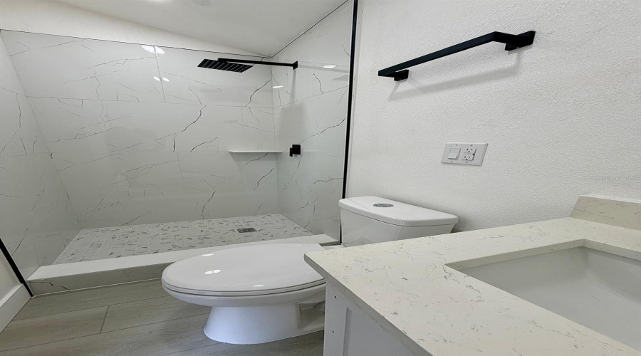 Tampa, Florida 33607, 3 Bedroom Bedrooms, ,3 Bathroombathrooms,Residential,For Sale,Leroy,0,Mfrtb8534449
