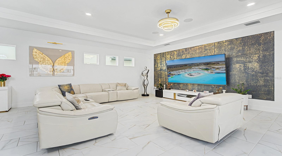 San Antonio, Florida 33576, 6 Bedroom Bedrooms, ,4 Bathroombathrooms,Residential,For Sale,Torchwood Sea,0,Mfro6388404