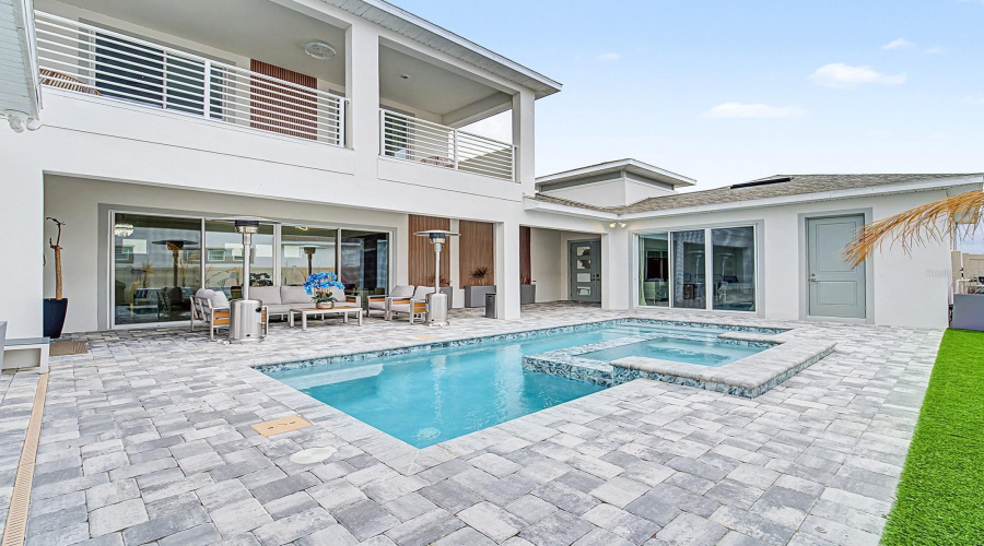 San Antonio, Florida 33576, 6 Bedroom Bedrooms, ,4 Bathroombathrooms,Residential,For Sale,Torchwood Sea,0,Mfro6388404