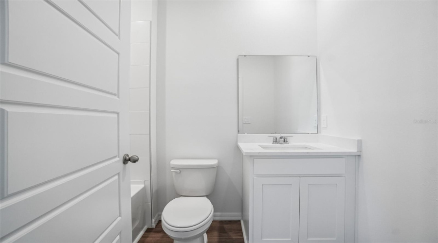 Lakeland, Florida 33811, 4 Bedroom Bedrooms, ,3 Bathroombathrooms,Residential,For Sale,Barberry,0,Mfro6415837