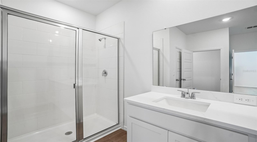 Lakeland, Florida 33811, 4 Bedroom Bedrooms, ,3 Bathroombathrooms,Residential,For Sale,Barberry,0,Mfro6415837