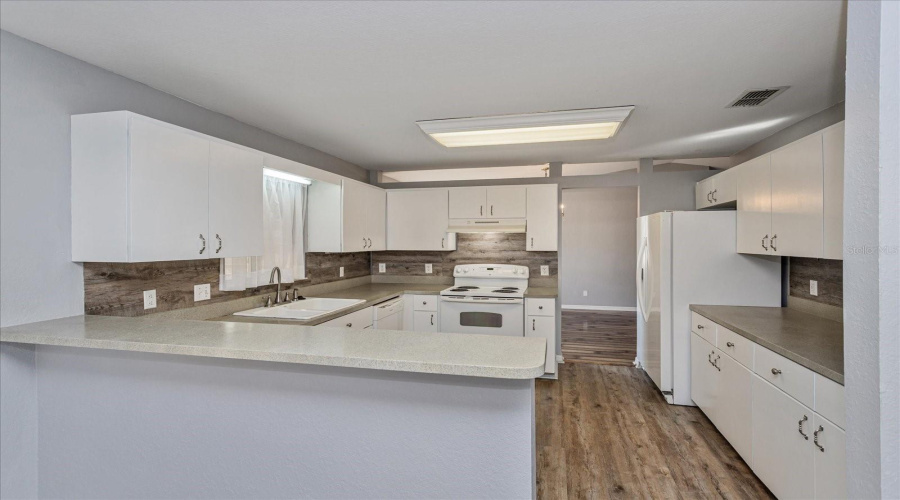 Ocala, Florida 34476, 3 Bedroom Bedrooms, ,2 Bathroombathrooms,Residential,For Sale,104Th,0,Mfrom719199
