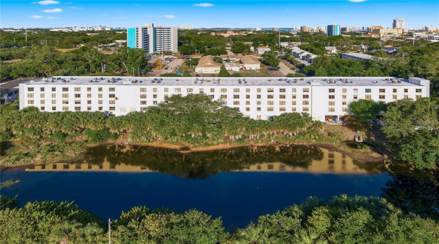 Clearwater, Florida 33756, 2 Bedroom Bedrooms, ,2 Bathroombathrooms,Residential,For Sale,Madison,0,Mfrtb8499082