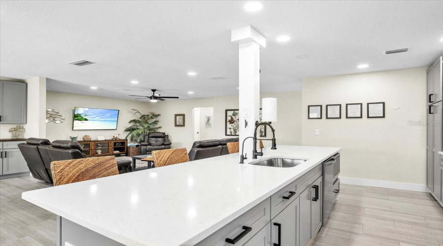 Port Charlotte, Florida 33952, 3 Bedroom Bedrooms, ,2 Bathroombathrooms,Residential,For Sale,Tarpon,0,Mfra4703726
