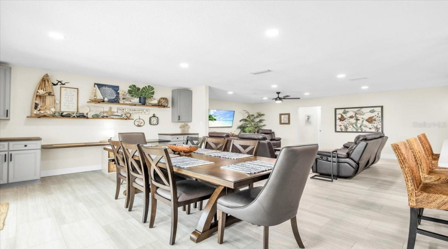 Port Charlotte, Florida 33952, 3 Bedroom Bedrooms, ,2 Bathroombathrooms,Residential,For Sale,Tarpon,0,Mfra4703726