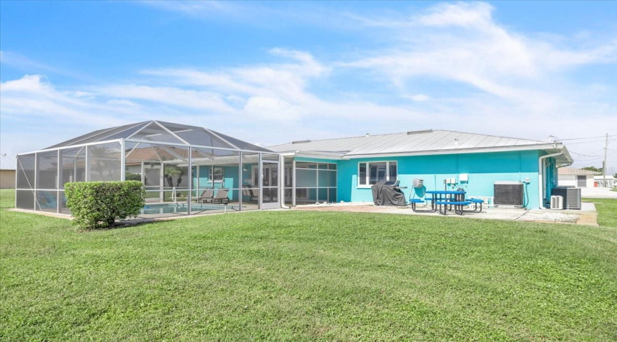 Port Charlotte, Florida 33952, 3 Bedroom Bedrooms, ,2 Bathroombathrooms,Residential,For Sale,Tarpon,0,Mfra4703726